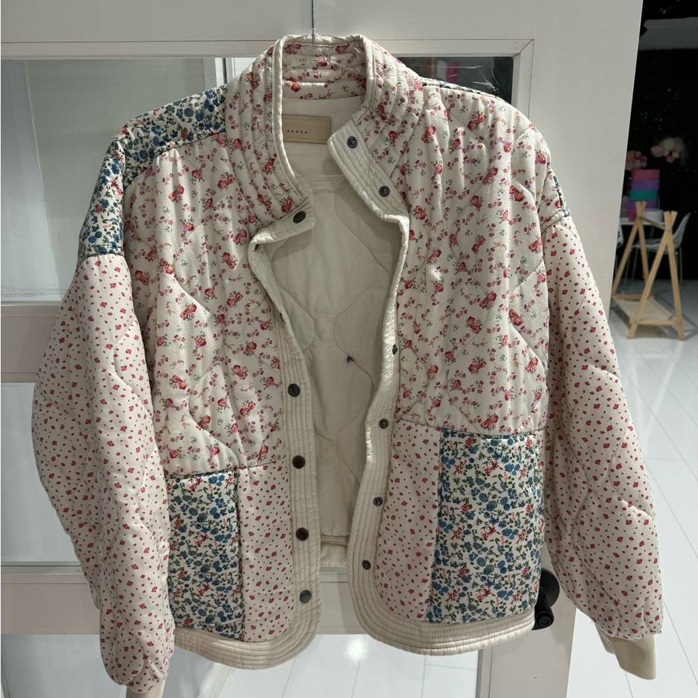 Blank NYC floral quilted patchwork jacket, gorgeous xs
